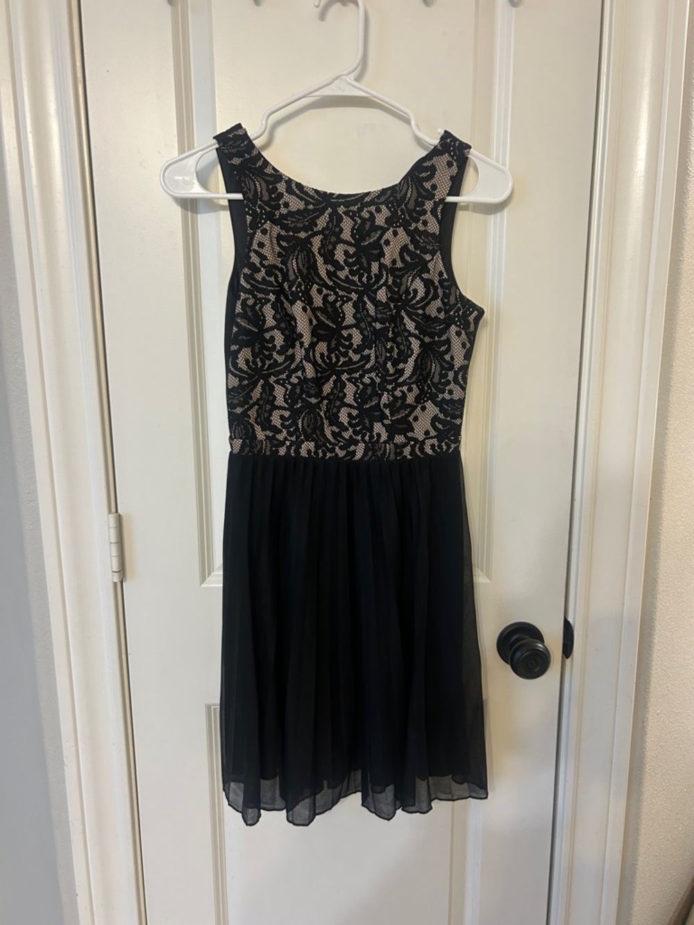 Speechless Black and Cream Lace Overlay Party Dress